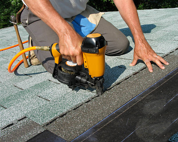 Quick and Trustworthy Emergency Roof Repair Services in Holmes Beach, FL